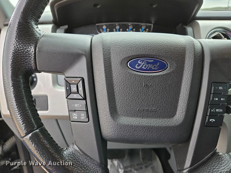 image for item EJ7489 2013 Ford F150 Lariat  SuperCrew pickup truck