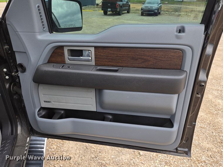 image for item EJ7489 2013 Ford F150 Lariat  SuperCrew pickup truck