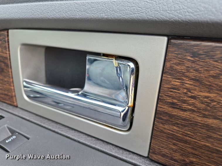 image for item EJ7489 2013 Ford F150 Lariat  SuperCrew pickup truck