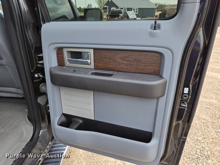 image for item EJ7489 2013 Ford F150 Lariat  SuperCrew pickup truck