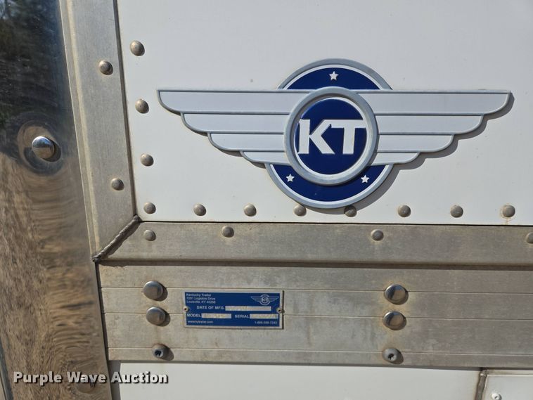 image for item EJ7495 2015 Hino 268 box truck