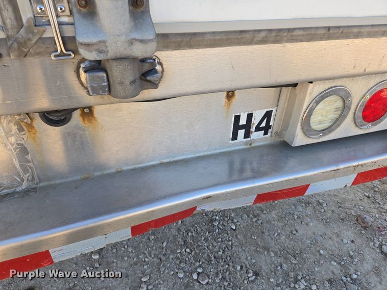 image for item EJ7495 2015 Hino 268 box truck