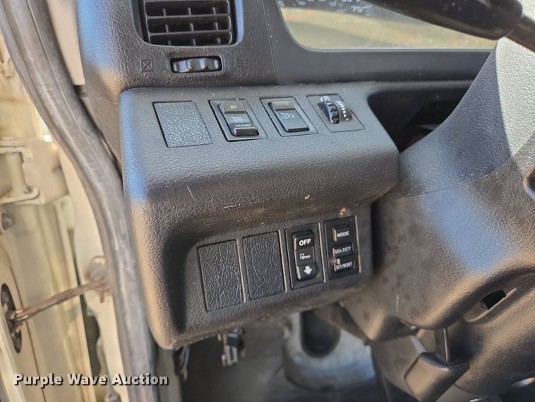 image for item EJ7495 2015 Hino 268 box truck