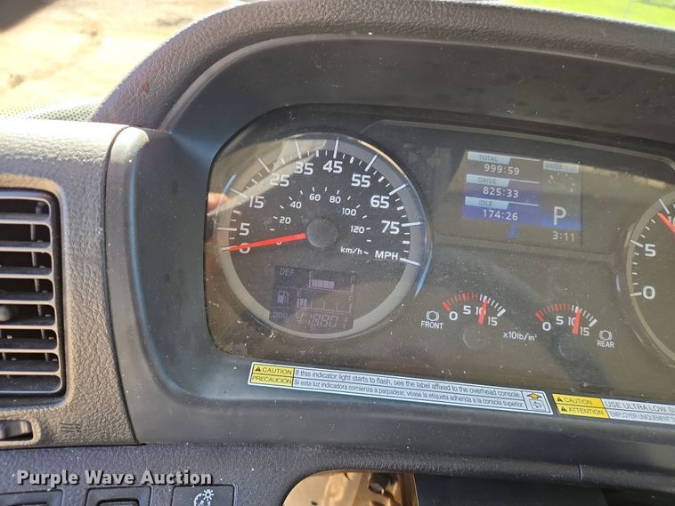 image for item EJ7495 2015 Hino 268 box truck