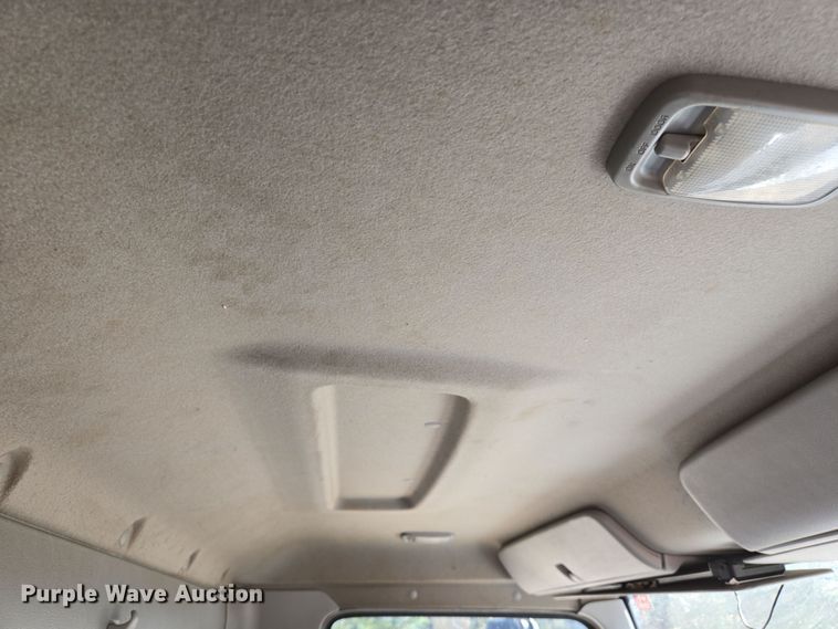 image for item EJ7495 2015 Hino 268 box truck