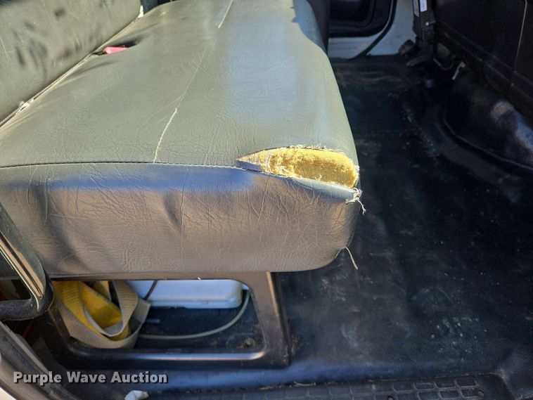 image for item EJ7495 2015 Hino 268 box truck