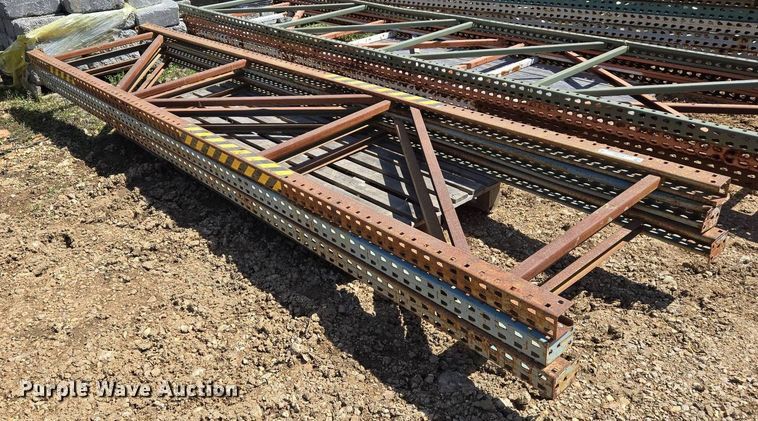 image for item EJ7496 Pallet racking