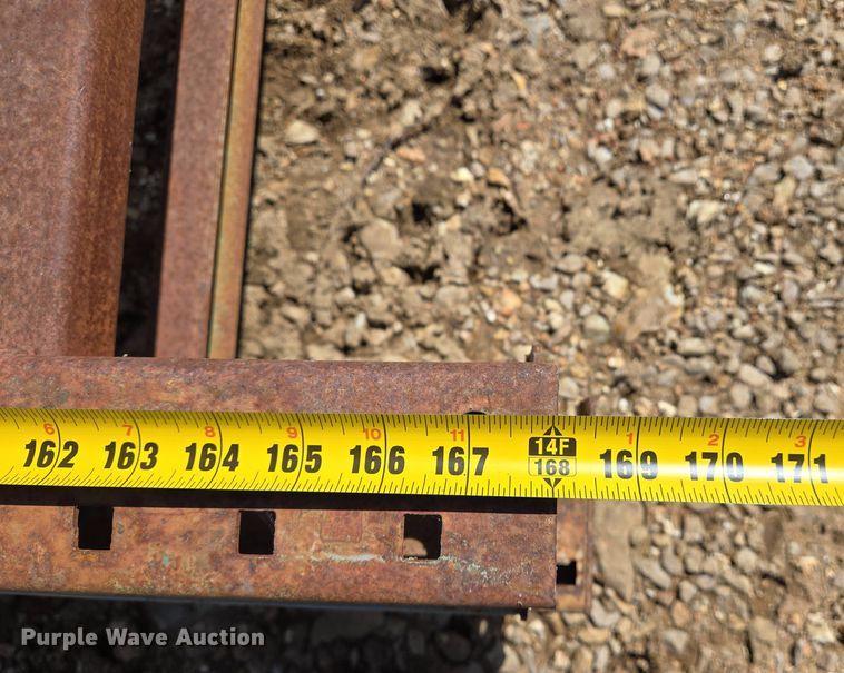 image for item EJ7496 Pallet racking