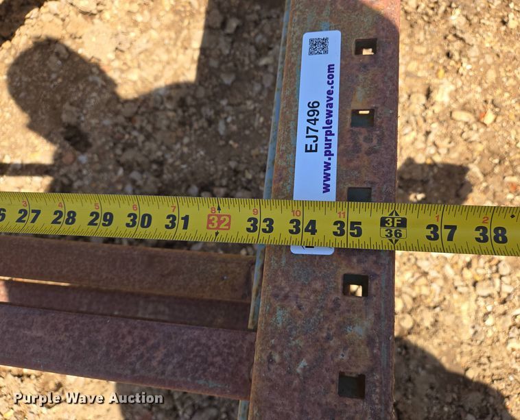 image for item EJ7496 Pallet racking