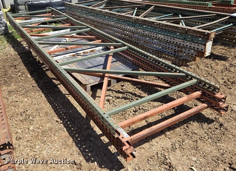 image for item EJ7497 Pallet racking