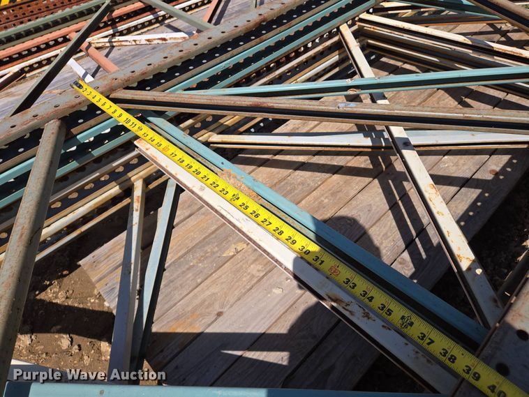 image for item EJ7498 Pallet racking