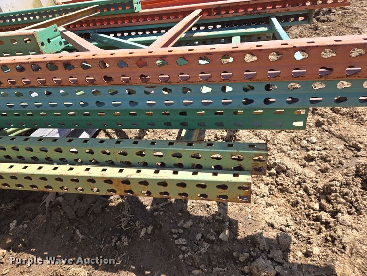 image for item EJ7499 Pallet racking