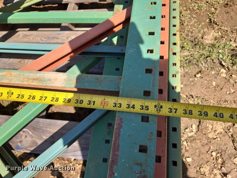 image for item EJ7499 Pallet racking