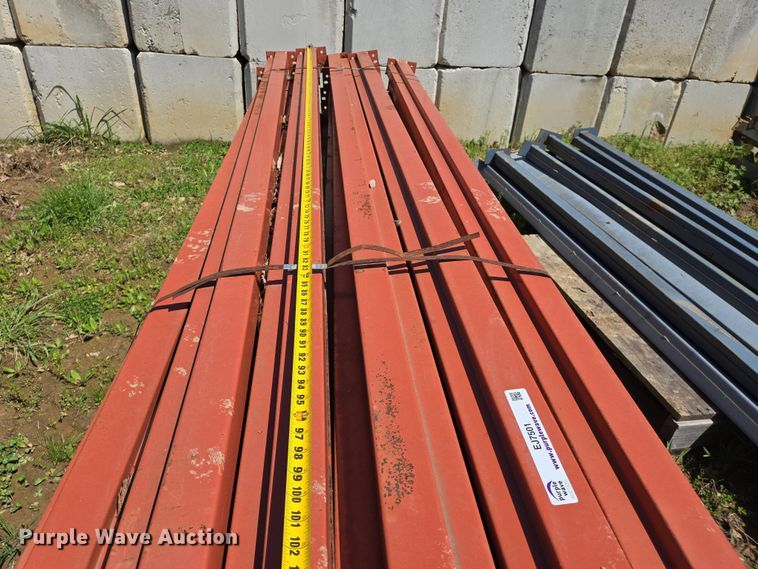 image for item EJ7501 Pallet racking shelves