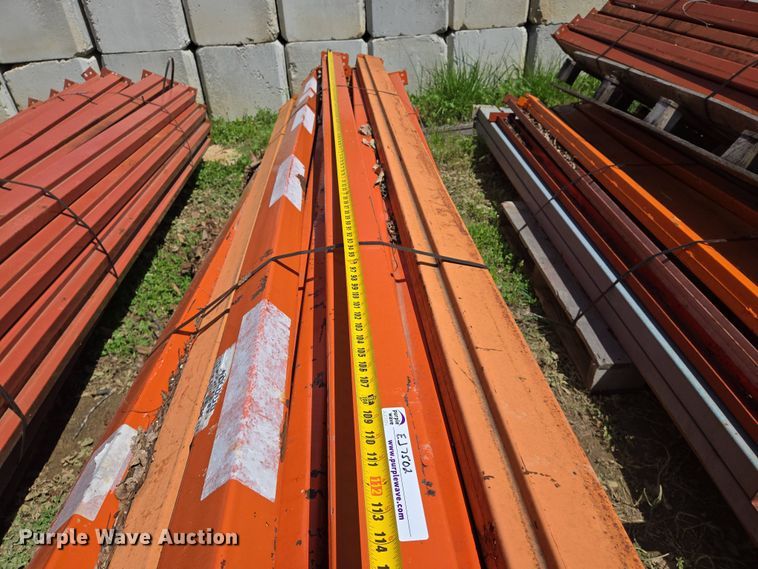 image for item EJ7502 Pallet racking shelves