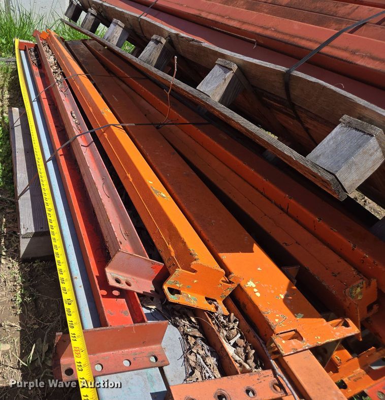 image for item EJ7502 Pallet racking shelves