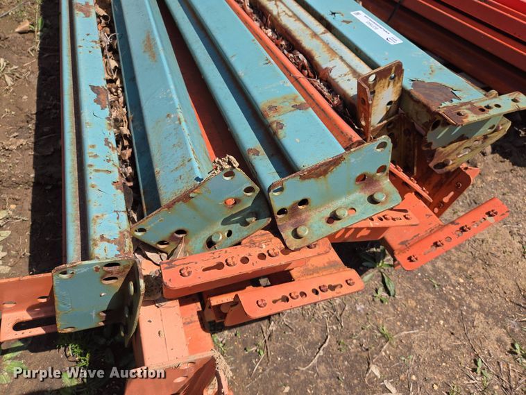 image for item EJ7503 Pallet racking shelves