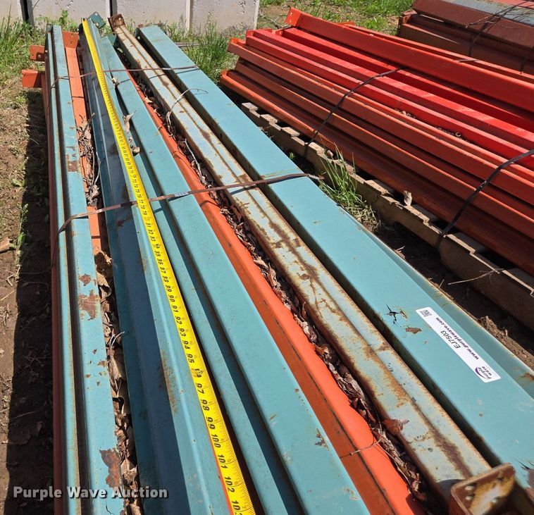 image for item EJ7503 Pallet racking shelves