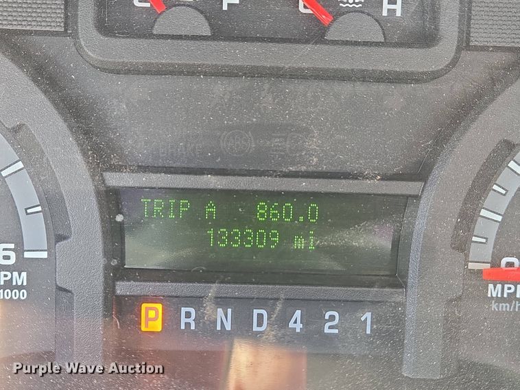 image for item EJ7509 2017 Ford E450 van cab and chassis