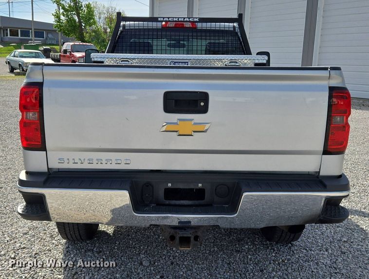 image for item EJ7510 2015 Chevrolet Silverado 2500HD pickup truck