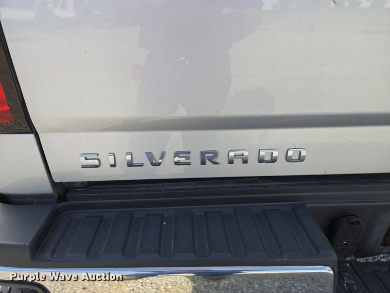 image for item EJ7510 2015 Chevrolet Silverado 2500HD pickup truck