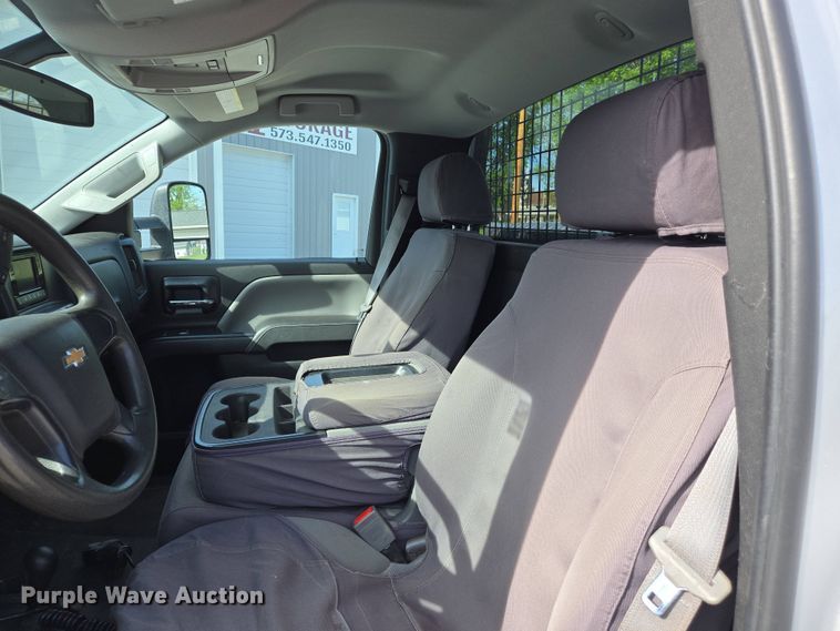 image for item EJ7510 2015 Chevrolet Silverado 2500HD pickup truck