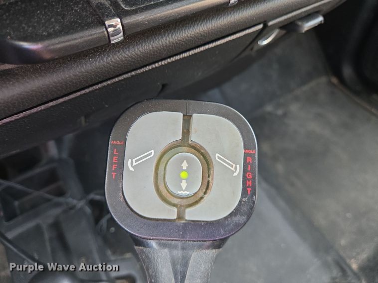 image for item EJ7510 2015 Chevrolet Silverado 2500HD pickup truck