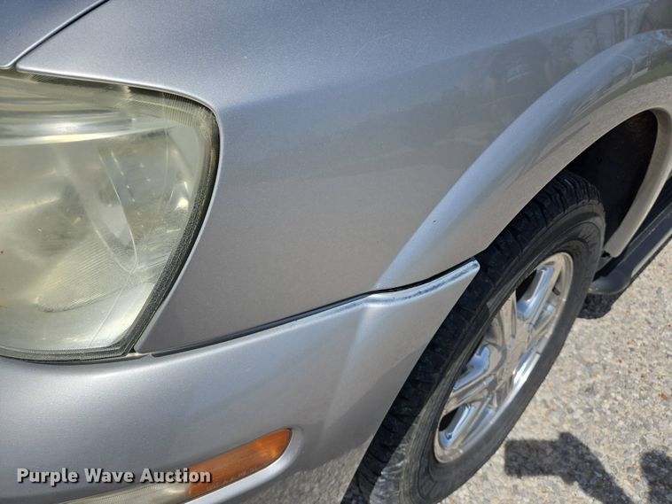 image for item EJ7511 2005 Buick Rainier CXL SUV