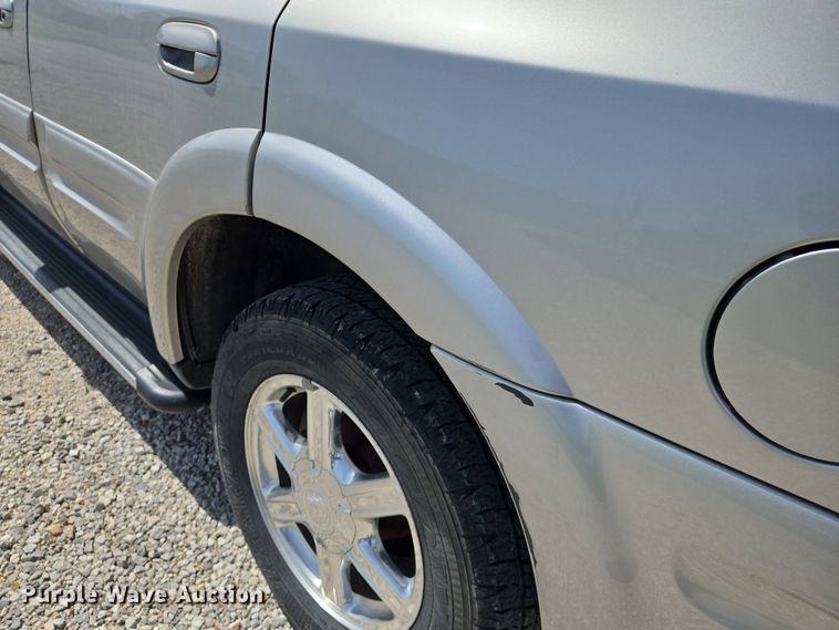 image for item EJ7511 2005 Buick Rainier CXL SUV