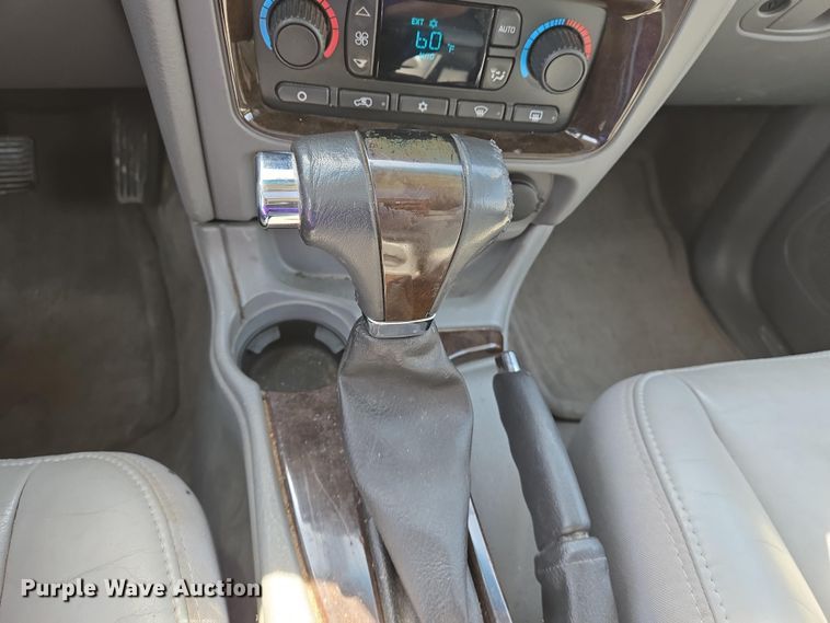 image for item EJ7511 2005 Buick Rainier CXL SUV