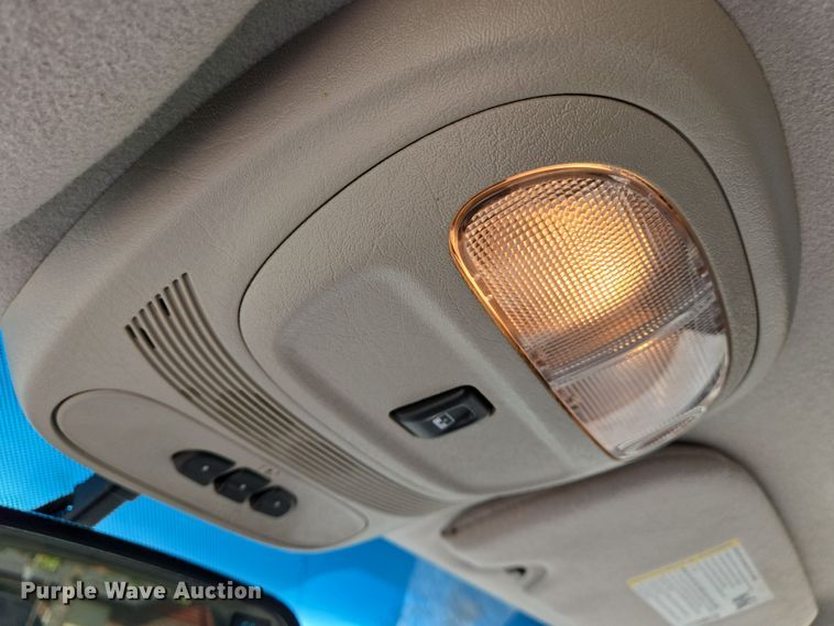 image for item EJ7511 2005 Buick Rainier CXL SUV