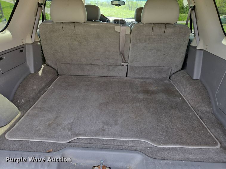 image for item EJ7511 2005 Buick Rainier CXL SUV