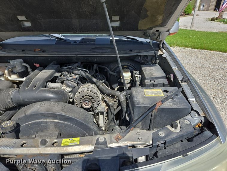 image for item EJ7511 2005 Buick Rainier CXL SUV