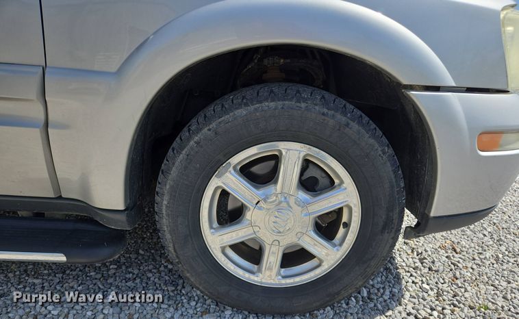 image for item EJ7511 2005 Buick Rainier CXL SUV