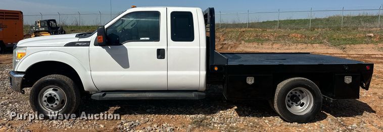 image for item EJ8626 2016 Ford F350 Super Duty XL SuperCab flatbed truck