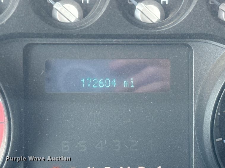 image for item EJ8626 2016 Ford F350 Super Duty XL SuperCab flatbed truck