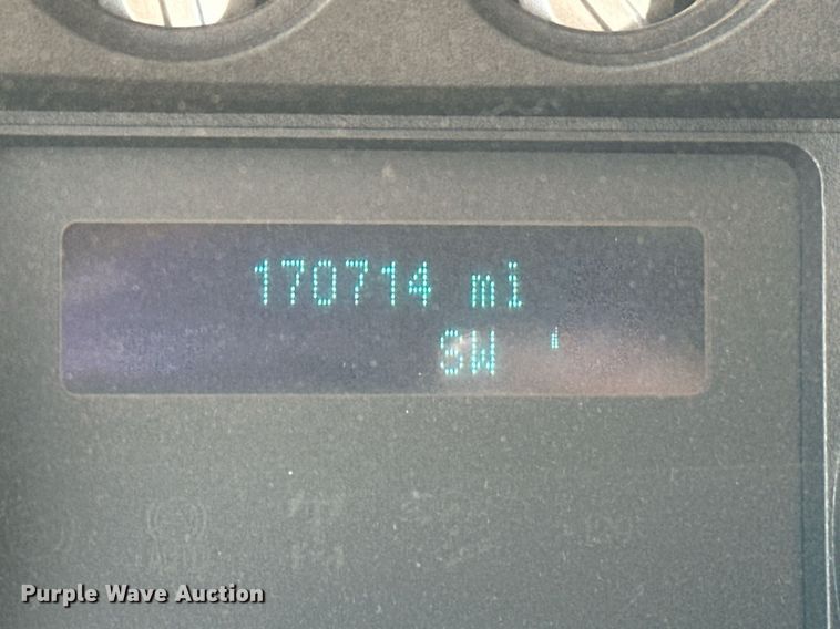 image for item EJ8627 2016 Ford F350 Super Duty XL flatbed pickup truck