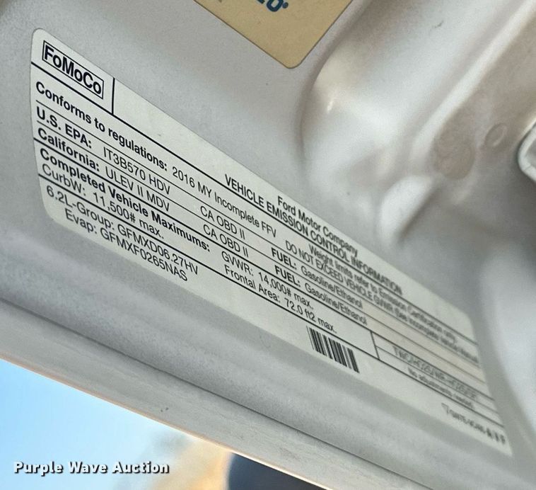 image for item EJ8627 2016 Ford F350 Super Duty XL flatbed pickup truck