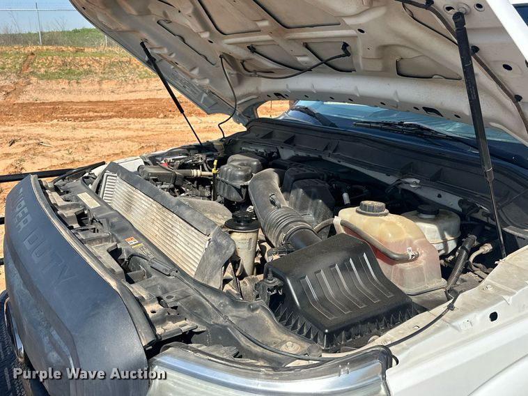 image for item EJ8627 2016 Ford F350 Super Duty XL flatbed pickup truck