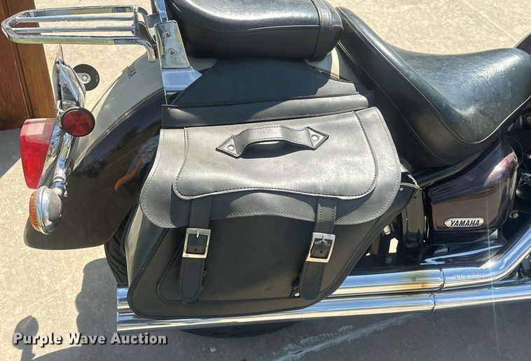 image for item EJ8651 2000 Yamaha V-Star motorcycle