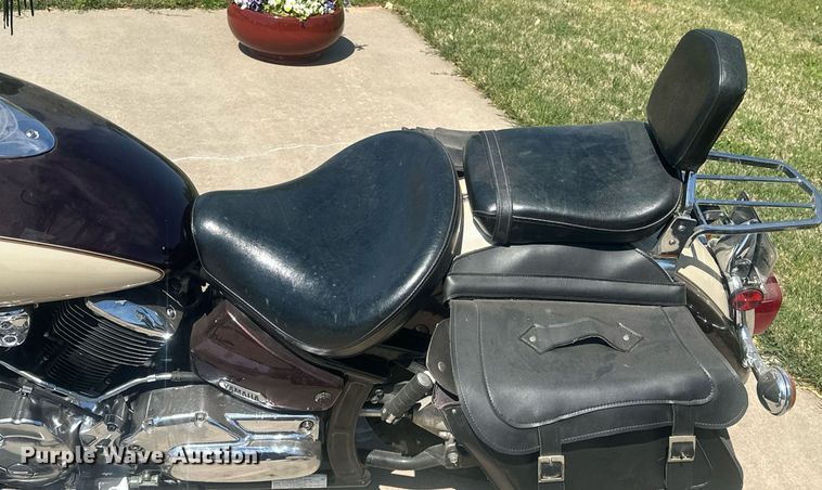 image for item EJ8651 2000 Yamaha V-Star motorcycle