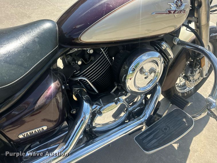 image for item EJ8651 2000 Yamaha V-Star motorcycle