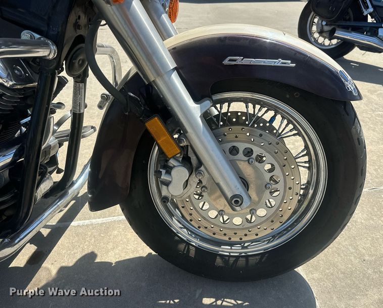 image for item EJ8651 2000 Yamaha V-Star motorcycle