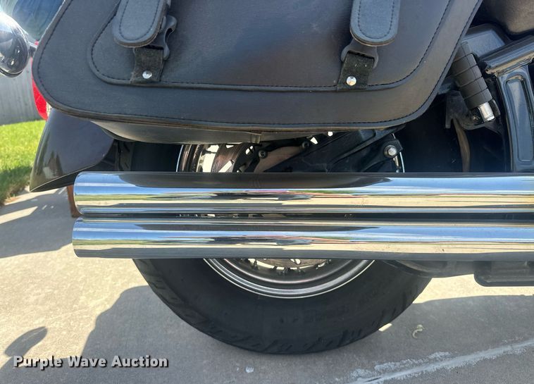 image for item EJ8651 2000 Yamaha V-Star motorcycle