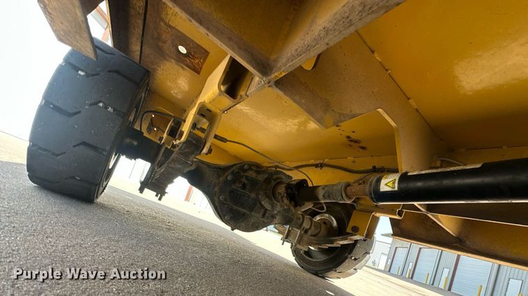 image for item EJ8663 2014 Trowin Industries ST46 burden carrier 