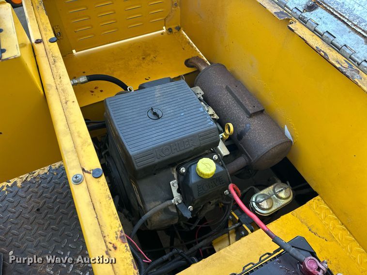 image for item EJ8663 2014 Trowin Industries ST46 burden carrier 