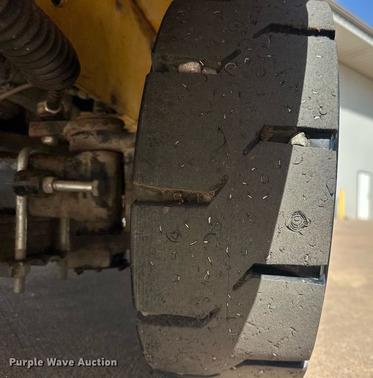 image for item EJ8663 2014 Trowin Industries ST46 burden carrier 