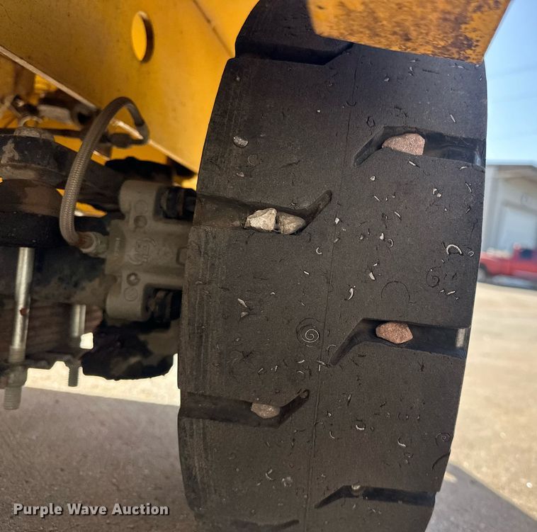 image for item EJ8663 2014 Trowin Industries ST46 burden carrier 