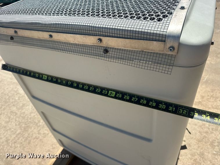 image for item EJ8669 2016 Cummins C25 N6 generator