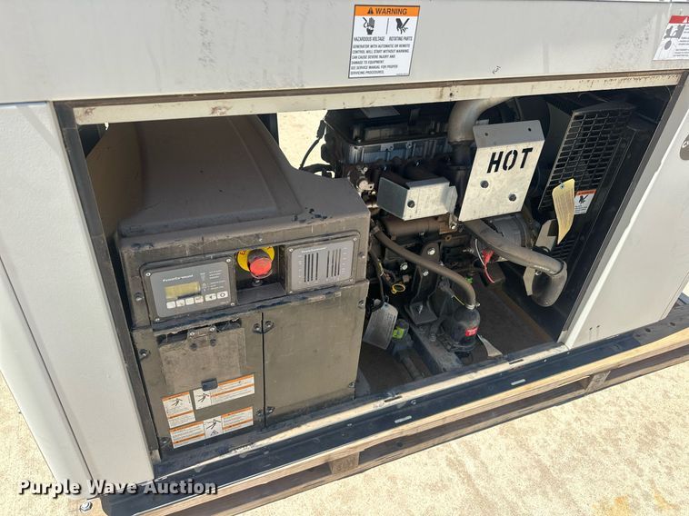 image for item EJ8669 2016 Cummins C25 N6 generator